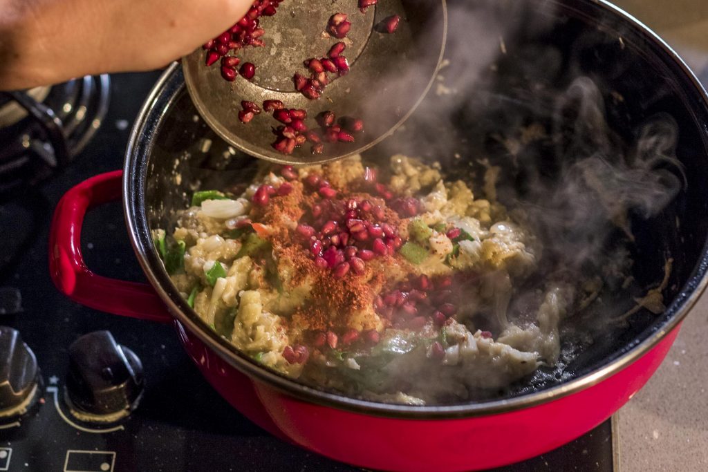 As sementes de romã são muito usadas como tempero na culinária mediterrânea